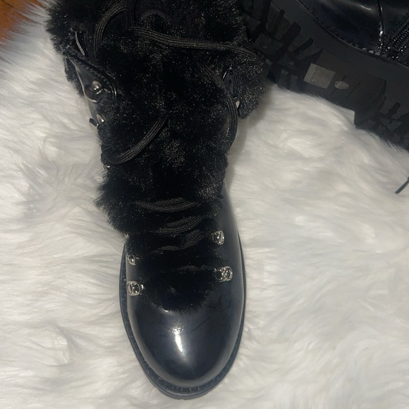 Boots - Picture 3 of 5